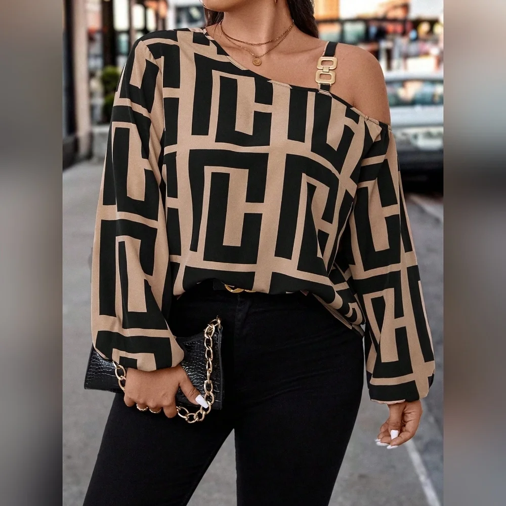 Women's Irregular Shoulder Geometric Patterned Blouse - Picture 2 of 2